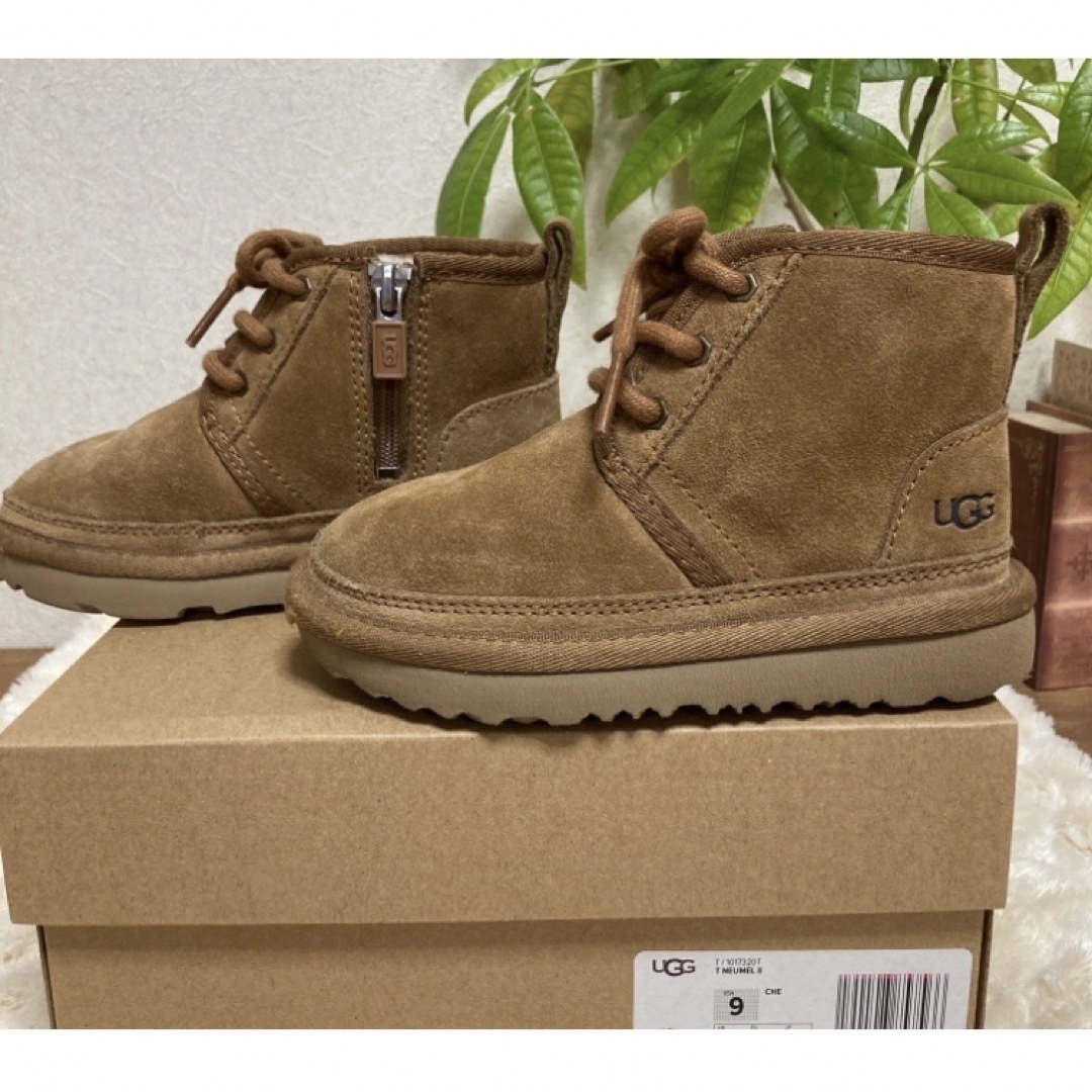 UGG(アグ)のUGGブーツ　16㎝ キッズ/ベビー/マタニティのキッズ靴/シューズ(15cm~)(ブーツ)の商品写真