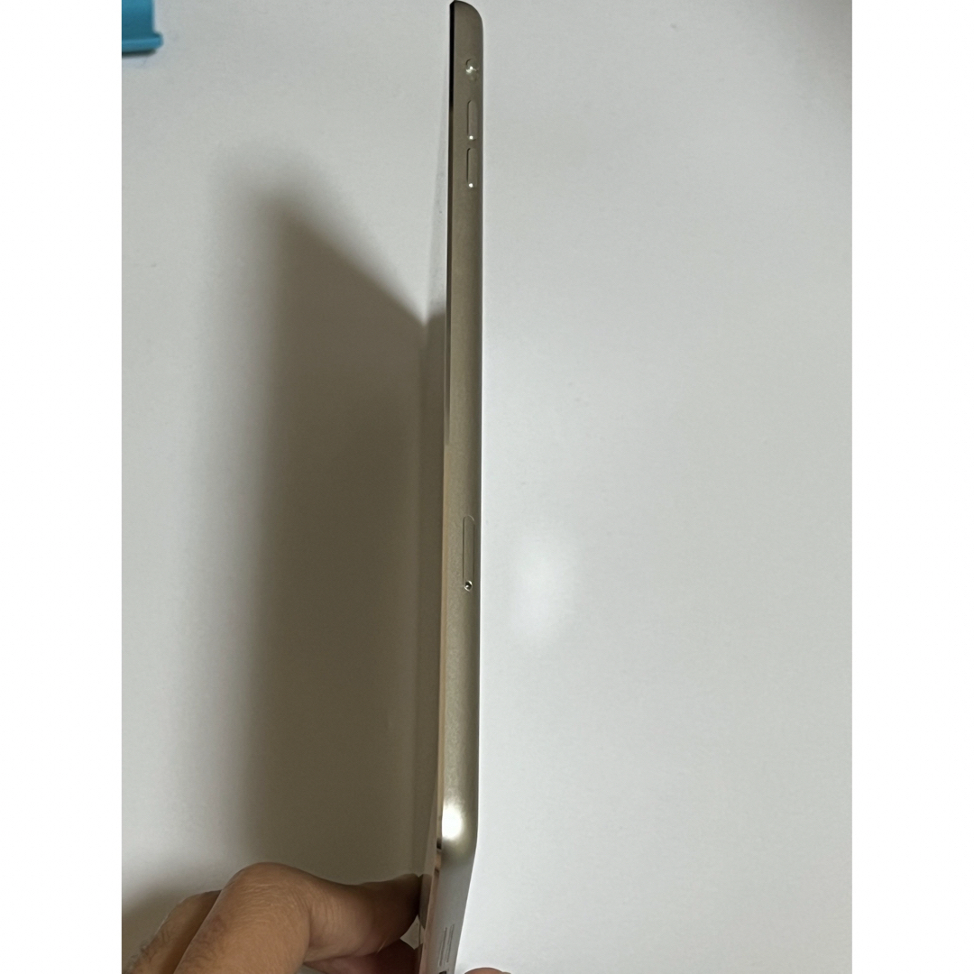 Apple(アップル)の【極美品】iPad mini2 64GB Wi-Fi＋Cellular 本体のみ スマホ/家電/カメラのPC/タブレット(タブレット)の商品写真