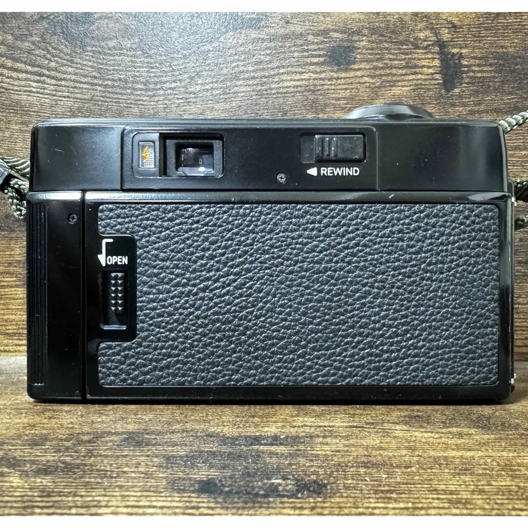 KONICA MINOLTA(コニカミノルタ)のフィルムカメラ　MINOLTA HI-MATIC AF2-M 動作品 スマホ/家電/カメラのカメラ(フィルムカメラ)の商品写真