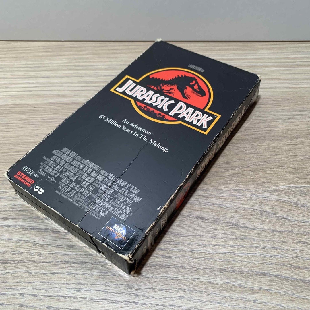 UNIVERSAL ENTERTAINMENT(ユニバーサルエンターテインメント)の【希少】ジュラシックパーク　英語版　VHS エンタメ/ホビーのDVD/ブルーレイ(外国映画)の商品写真