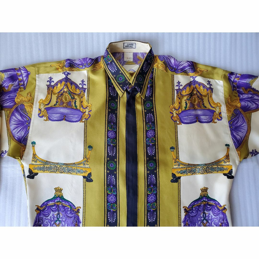 Gianni Versace(ジャンニヴェルサーチ)のジャンニヴェルサーチATELIERVERSACEシルク100%シャツ48 メンズのトップス(シャツ)の商品写真