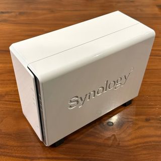 シノロジー(Synology)のSynology 2ベイNASキット DiskStation  DS220J(PC周辺機器)