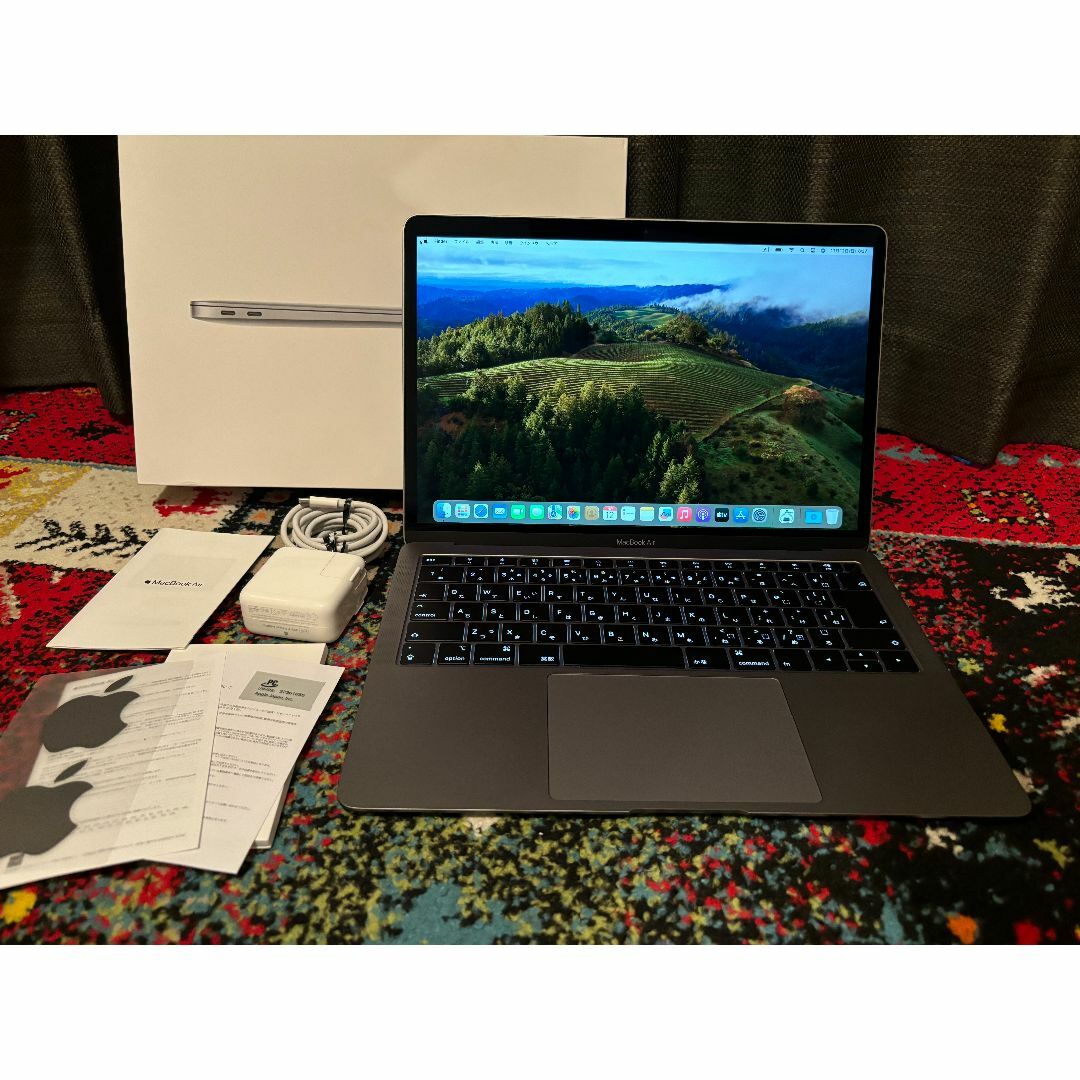 充放電13回 Mac Book Air 2018　マックブックエア　Nのサムネイル