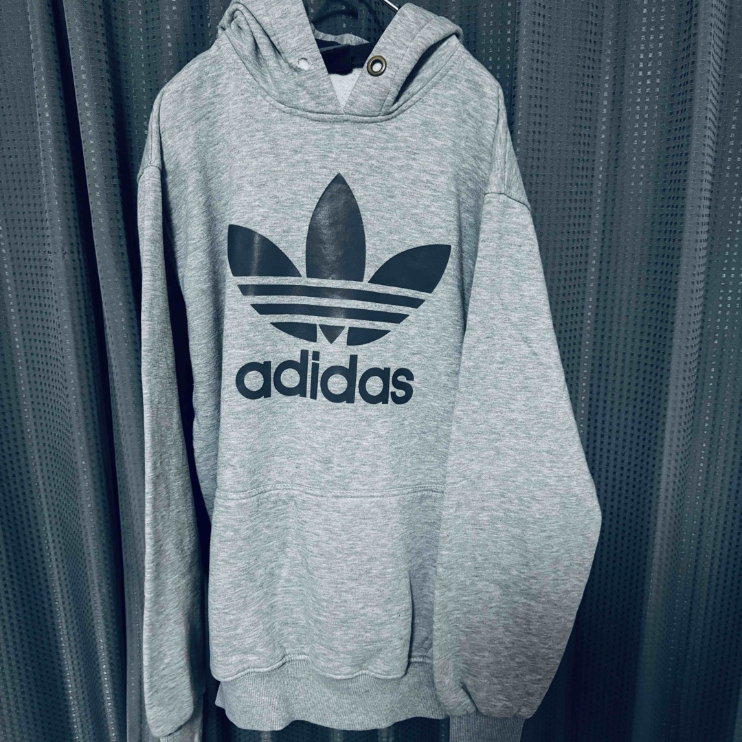 adidas(アディダス)の【USA古着】 アディダス のパーカー XLサイズ メンズのトップス(パーカー)の商品写真