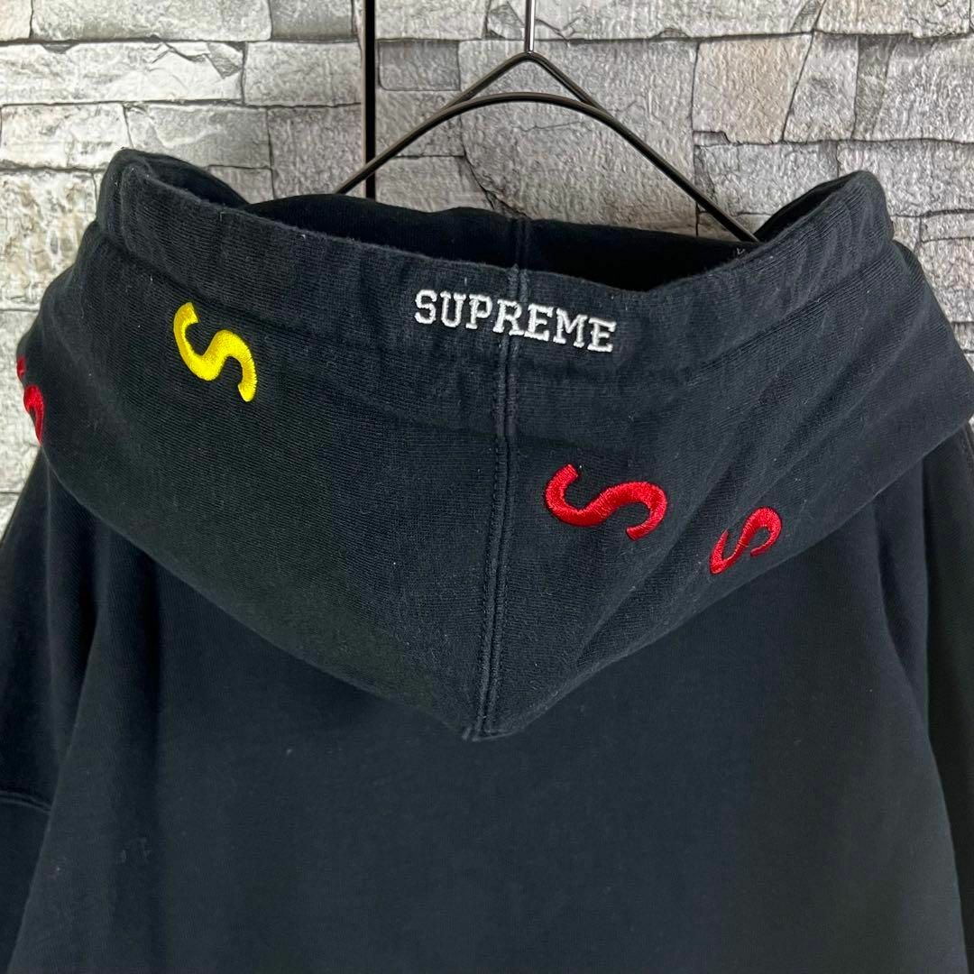 【超人気モデル】Supreme Sロゴ 刺繍 即完売モデル 入手困難 パーカー