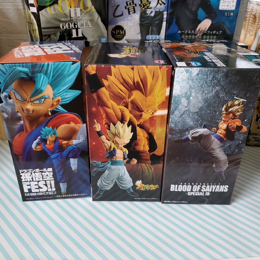 フィギュアまとめ売り　ドラゴンボール　ゴジラ　呪術廻戦　鬼滅の刃