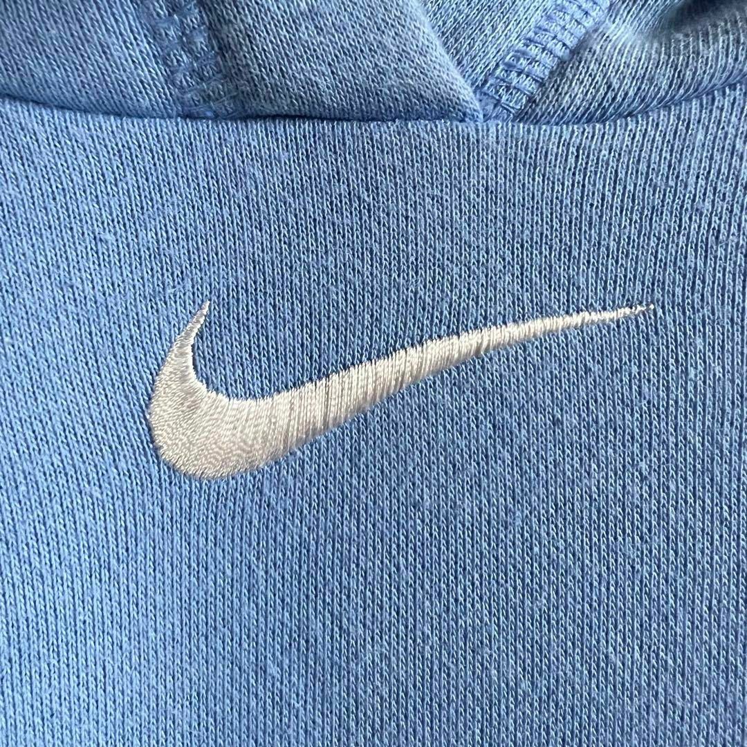 【超絶人気モデル】NIKE センター刺繍ロゴ　希少カラー　入手困難　パーカー　L