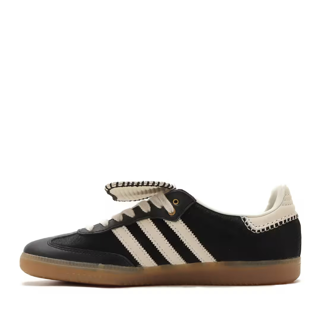 Originals（adidas）(オリジナルス)のWales Bonner adidas Samba IE0580 BLACK メンズの靴/シューズ(スニーカー)の商品写真