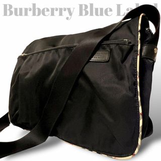 バーバリーブラックレーベル(BURBERRY BLACK LABEL)の美品　バーバリーブルーレーベル ショルダーバッグ　ノバチェック　ナイロン　黒(ショルダーバッグ)