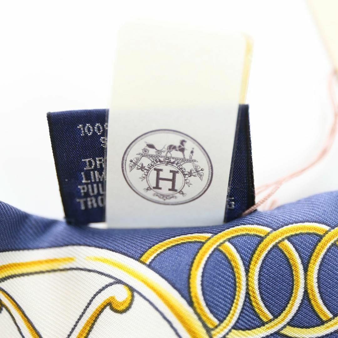 Hermes(エルメス)のエルメス HERMES ツイリースカーフ ブルー シルク100% 新品未使用 レディースのファッション小物(バンダナ/スカーフ)の商品写真
