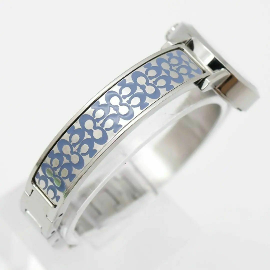 《美品》COACH 腕時計 水色 バングルウォッチ シグネチャー レディース b レディースのファッション小物(腕時計)の商品写真