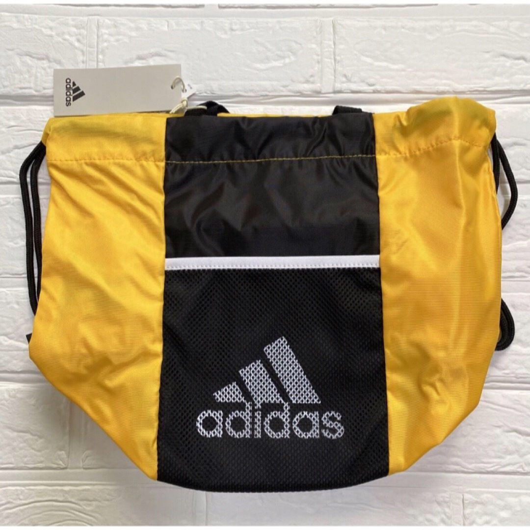 adidas(アディダス)のadidas アディダス キッズ ジム バッグ 新品 タグ付き キッズ/ベビー/マタニティのこども用バッグ(その他)の商品写真