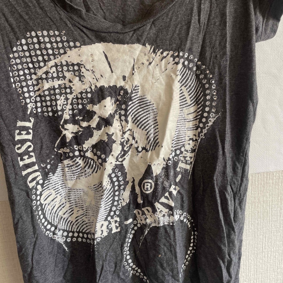 DIESEL(ディーゼル)のDIESELデイセルトップス レディースのトップス(Tシャツ(半袖/袖なし))の商品写真