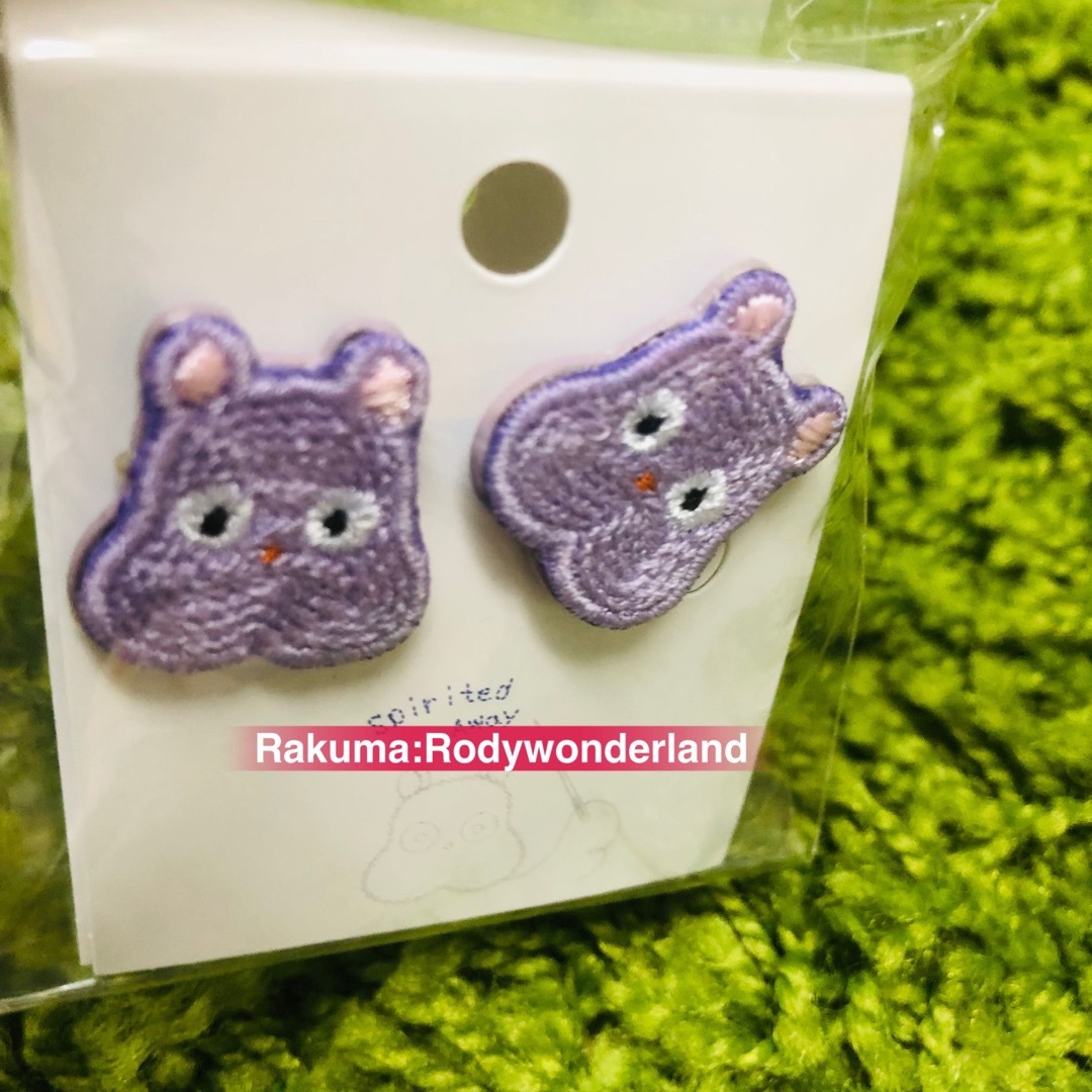 ジブリ(ジブリ)の千と千尋の神隠し 坊ネズミ　刺繍アクセサリー　ピアス  新品未使用 レディースのアクセサリー(ピアス)の商品写真