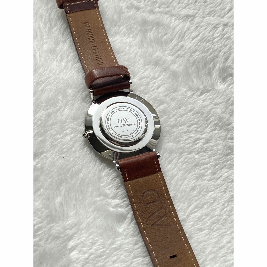 Daniel Wellington(ダニエルウェリントン)のDW ダニエルウェリントン ラウンド 36ｍｍ 白文字盤 メンズ腕時計 メンズの時計(腕時計(アナログ))の商品写真