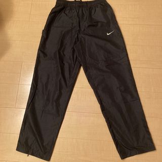 ナイキ(NIKE)のNIKEナイキ防風パンツ　Mサイズ　ウィンドブレーカー(ウェア)