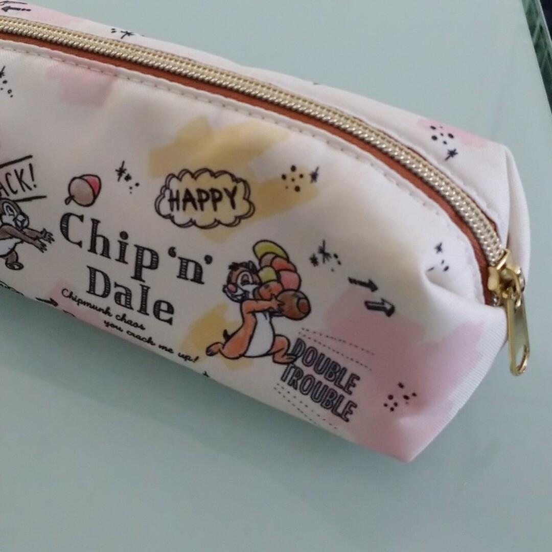 Disney(ディズニー)の専用です。【同梱時100円】⭐チップ&デール ペンケース エンタメ/ホビーのおもちゃ/ぬいぐるみ(キャラクターグッズ)の商品写真