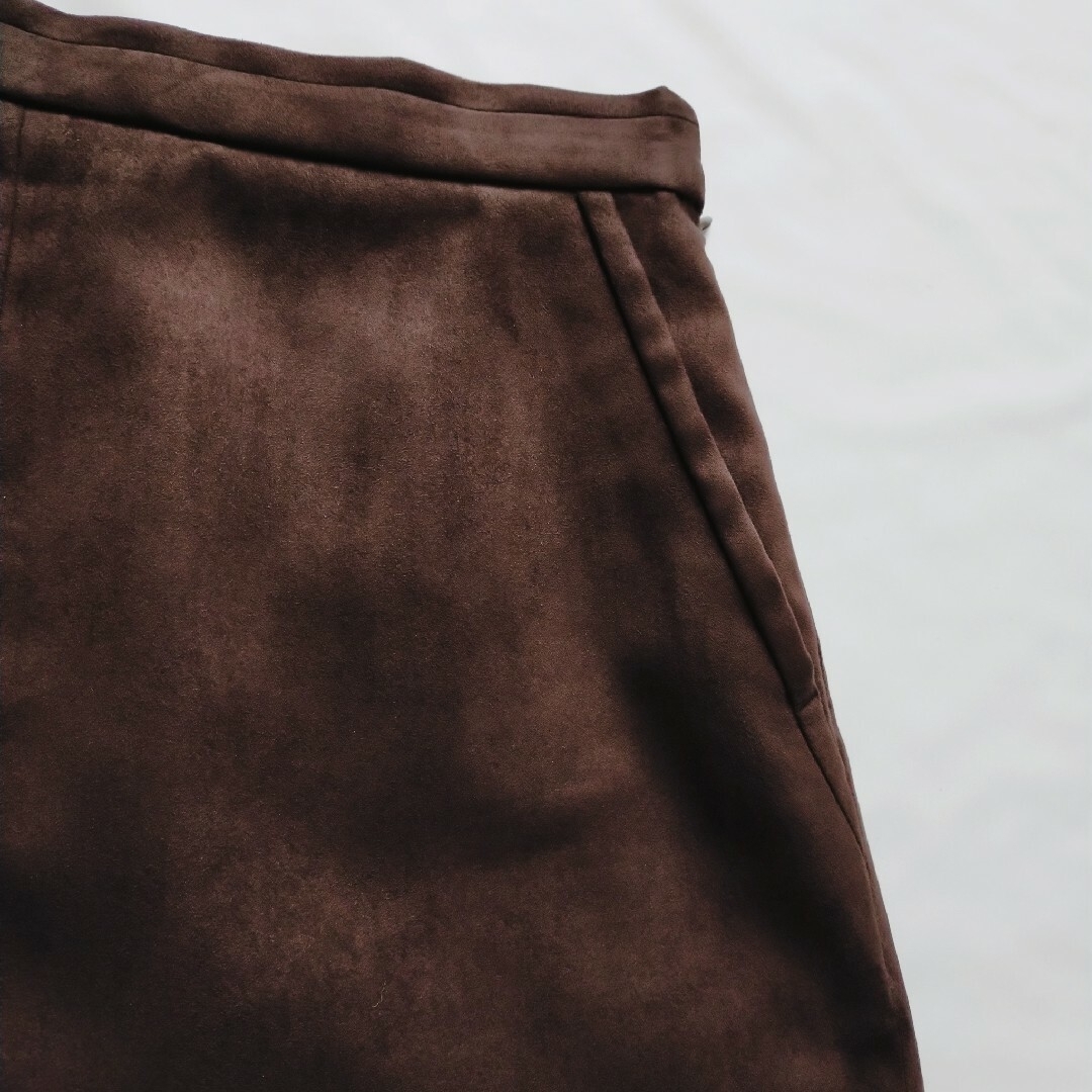TOMORROWLAND(トゥモローランド)の✨美品 Ballsey 2022AWモデル フェイクスエード スカート 36 レディースのスカート(ロングスカート)の商品写真