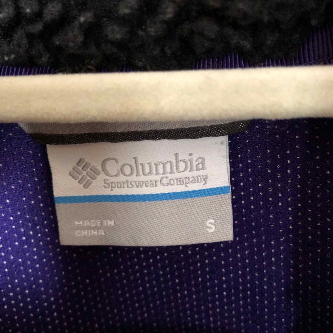 Columbia(コロンビア)のコロンビア　アウター　キッズ キッズ/ベビー/マタニティのキッズ服女の子用(90cm~)(ジャケット/上着)の商品写真