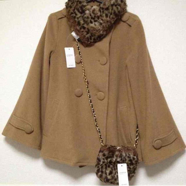 CECIL McBEE(セシルマクビー)のCECIL☆コート ショップ袋付き！ レディースのジャケット/アウター(ポンチョ)の商品写真