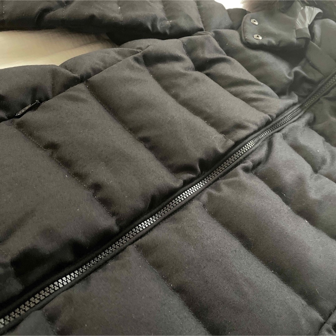 TATRAS(タトラス)のタトラス　ラビアナ　ブラック　02サイズ　有料クリーニング済み　専用ハンガー有り レディースのジャケット/アウター(ダウンコート)の商品写真