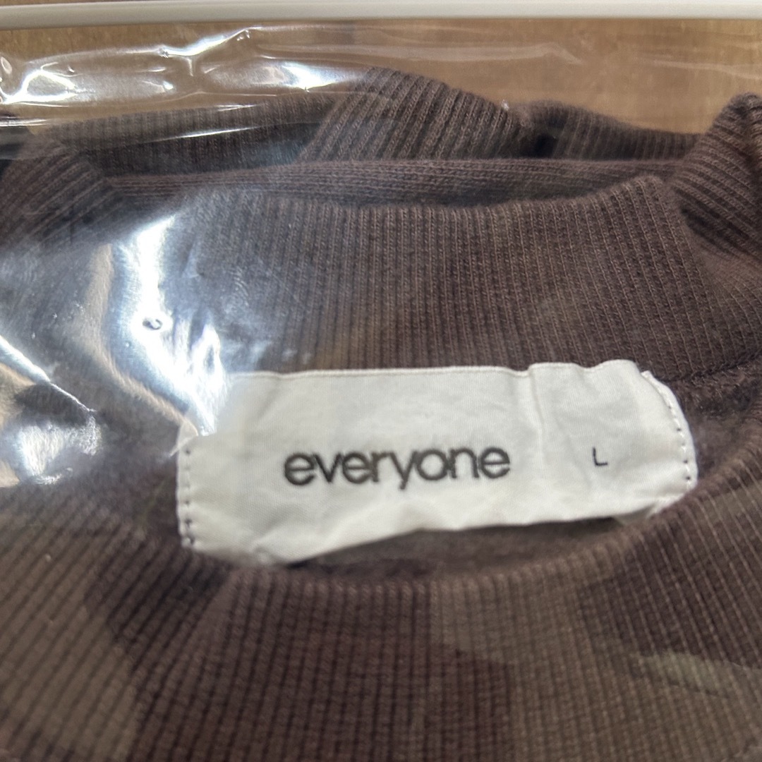 1LDK SELECT(ワンエルディーケーセレクト)のeveryone loves ADI crew neck sweatshirt メンズのトップス(スウェット)の商品写真