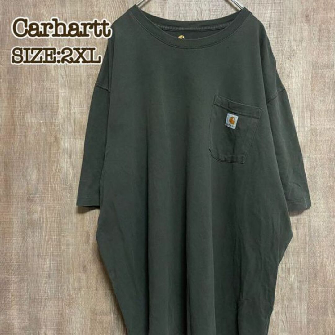 carhartt(カーハート)のcarhartt カーハート　ポケットT　ワンポイントロゴ　ダークグリーン2XL メンズのトップス(Tシャツ/カットソー(半袖/袖なし))の商品写真