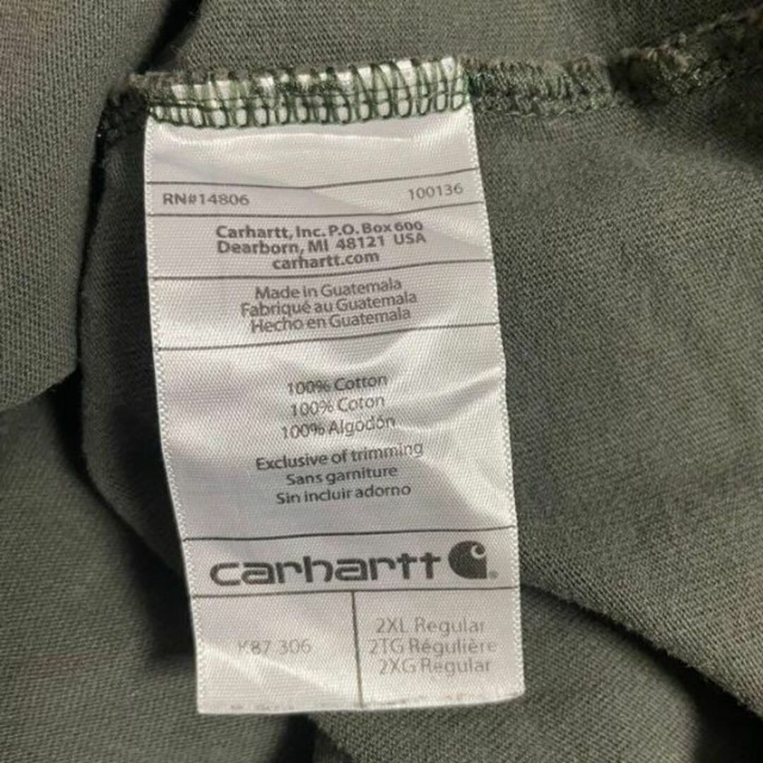 carhartt(カーハート)のcarhartt カーハート　ポケットT　ワンポイントロゴ　ダークグリーン2XL メンズのトップス(Tシャツ/カットソー(半袖/袖なし))の商品写真