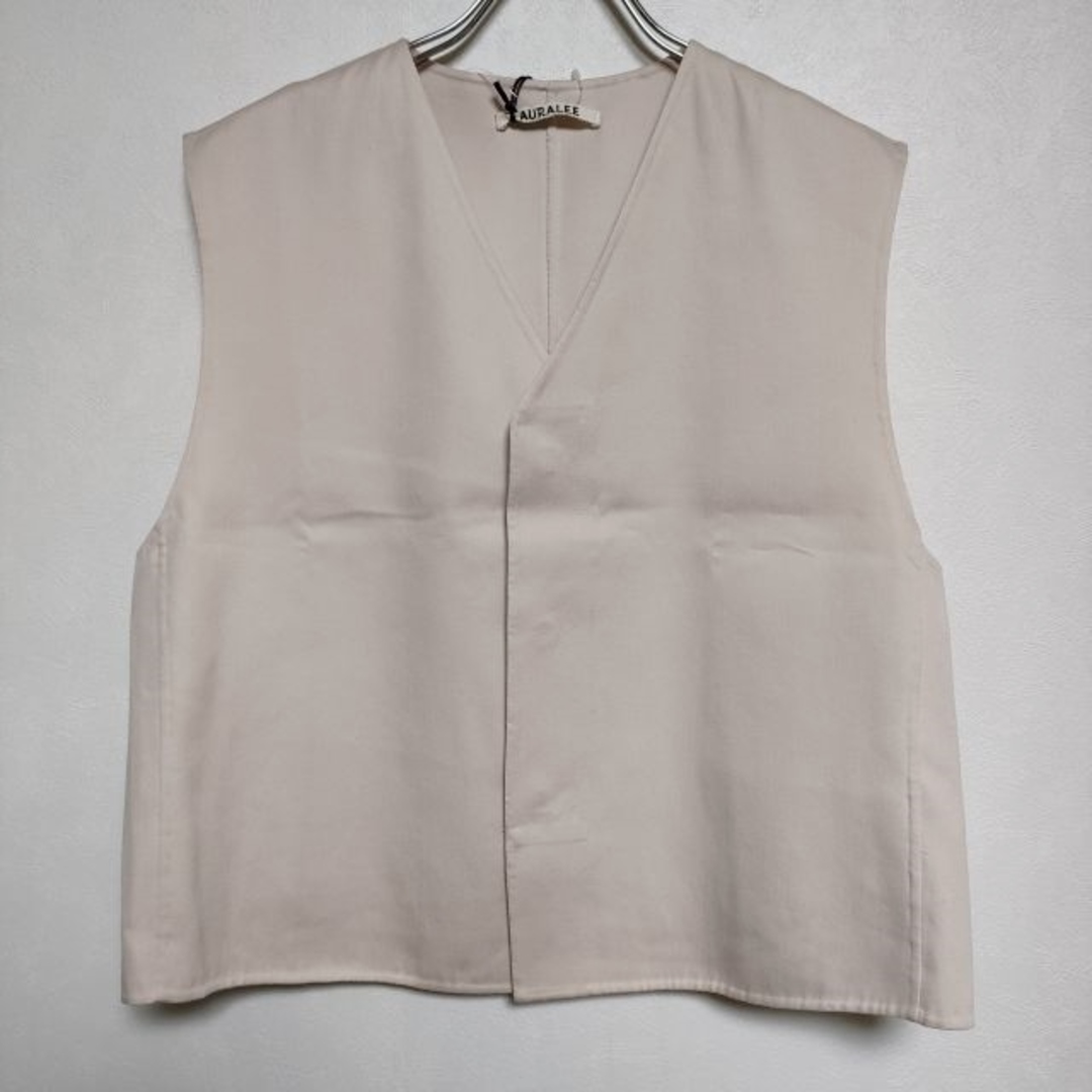 AURALEE(オーラリー)のAURALEE 新品 A22SV03CW SPRINGY COTTON DOUBLE CLOTH HAND SEWN VEST 1 定価59400円 ベスト ピンク レディース オーラリー【中古】3-1106M∞ レディースのトップス(ベスト/ジレ)の商品写真