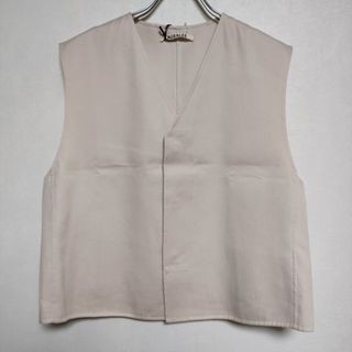 オーラリー(AURALEE)のAURALEE 新品 A22SV03CW SPRINGY COTTON DOUBLE CLOTH HAND SEWN VEST 1 定価59400円 ベスト ピンク レディース オーラリー【中古】3-1106M∞(ベスト/ジレ)