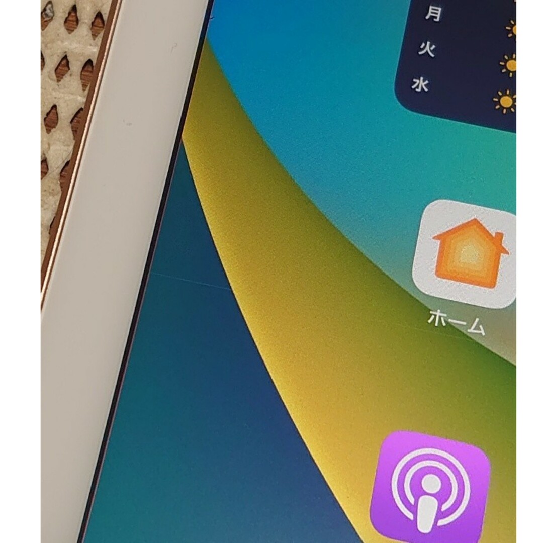 iPad - 6JMXJ 完動品SIMフリーiPad第6世代(A1954)本体32GBゴールドの