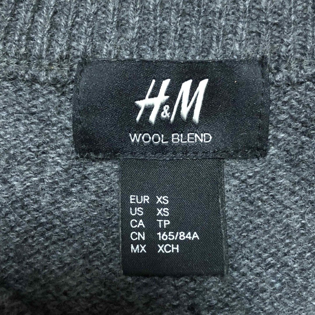 H&H(エイチアンドエイチ)のスケルトン トナカイ セーター　H&M メンズXS レディースMサイ位 レディースのトップス(ニット/セーター)の商品写真