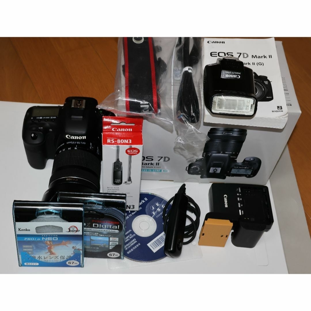Canon EOS 7DMark Ⅱ EF-S 18-135 Kit Canon EOS 7DMark Ⅱ EF-S 18-135 Kit