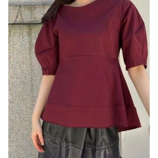 ルシェルブルー(LE CIEL BLEU)のBoat Neck Peplum Tee LE CIEL BLEUルシェルブルー(カットソー(長袖/七分))