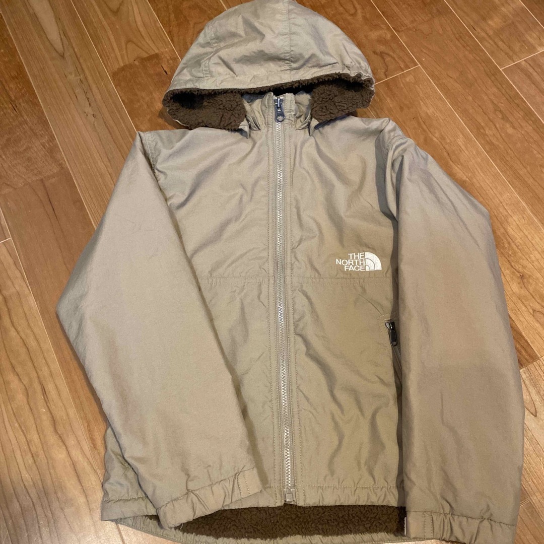 THE NORTH FACE(ザノースフェイス)のTHE NORTH FACE ジャケット キッズ/ベビー/マタニティのキッズ服男の子用(90cm~)(ジャケット/上着)の商品写真