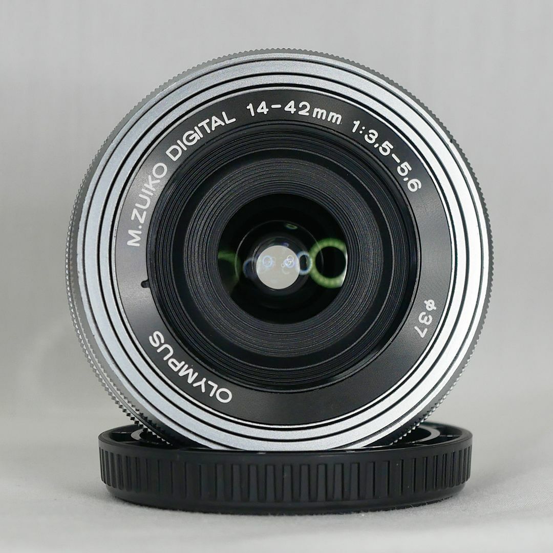 OLYMPUS - OLYMPUS 電動パンケーキレンズ M.ZUIKO 14-42mm シルバーの