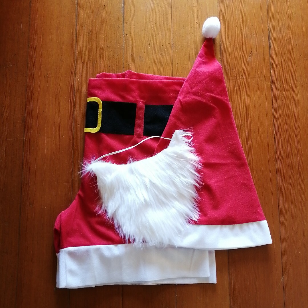 クリスマス用サンタコスプレ一式　未使用 エンタメ/ホビーのコスプレ(衣装一式)の商品写真