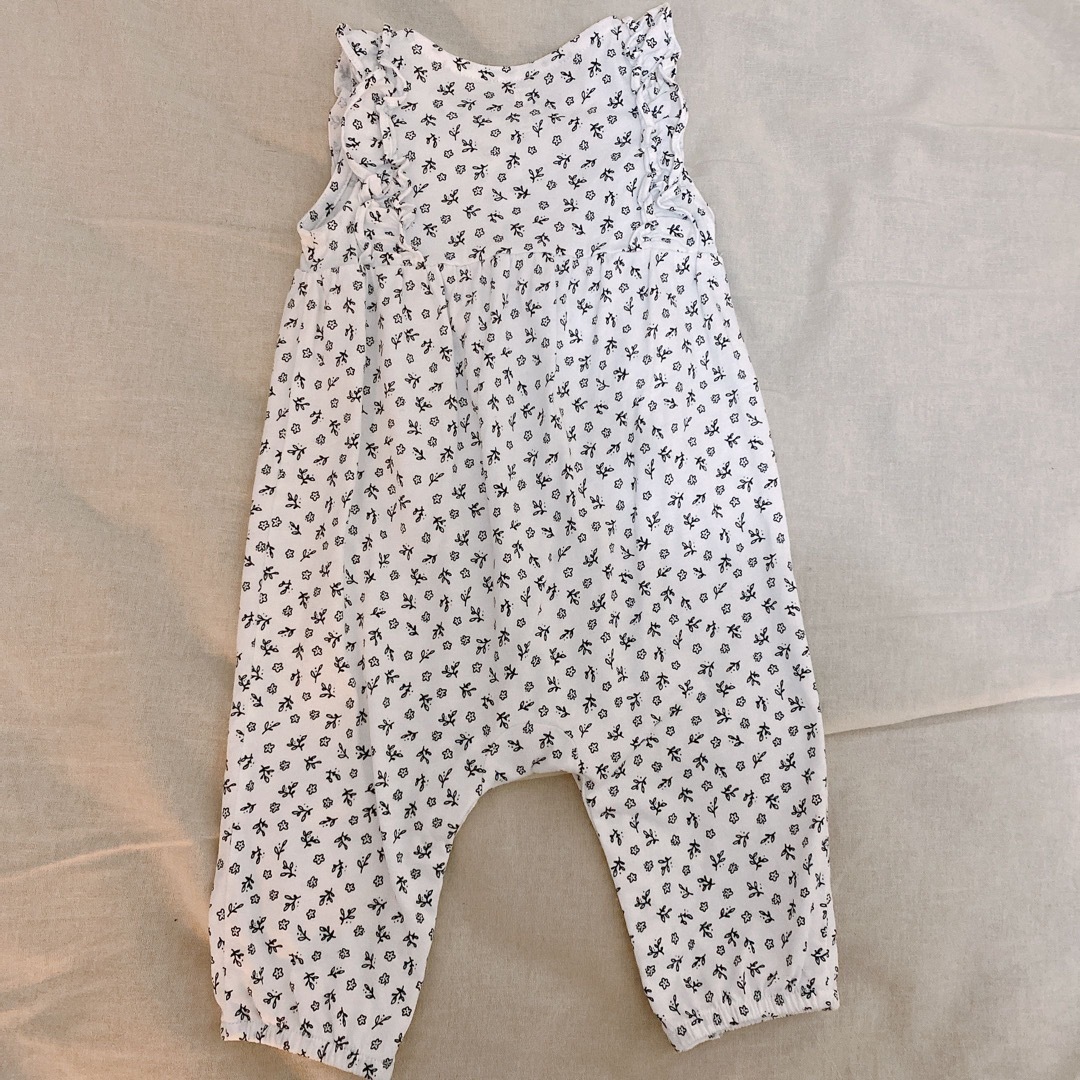 babyGAP(ベビーギャップ)のbaby GAP ボディオール キッズ/ベビー/マタニティのベビー服(~85cm)(カバーオール)の商品写真