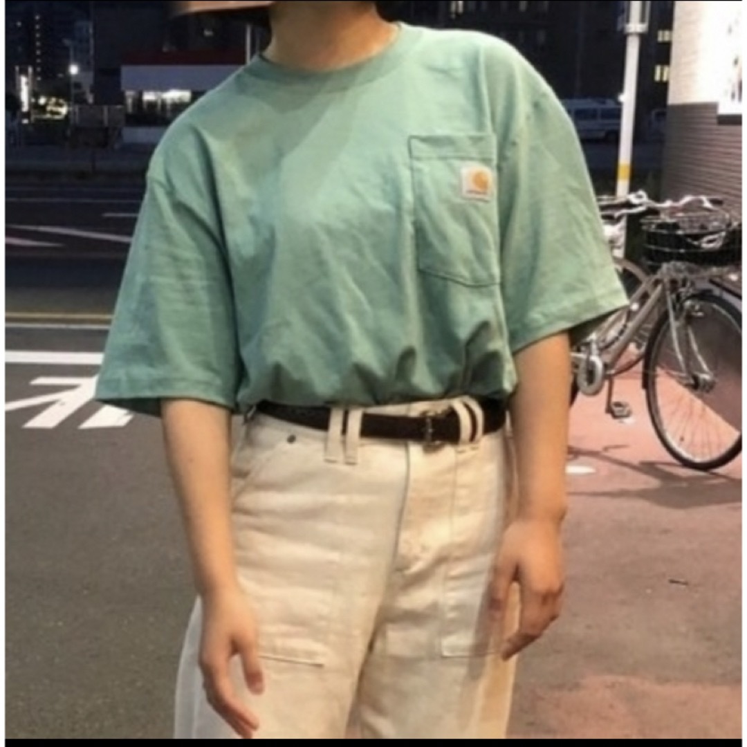 carhartt(カーハート)のカーハート　薄緑　Tシャツ　Lサイズ メンズのトップス(Tシャツ/カットソー(半袖/袖なし))の商品写真