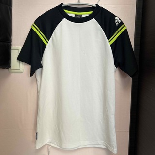 アディダス(adidas)のadidas スポーツTシャツ(Tシャツ(半袖/袖なし))