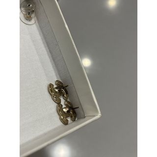 シャネル(CHANEL)のCHANEL ピアス　ゴールド　黒ずみあり(ピアス)