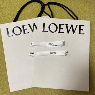 ロエベ(LOEWE)のLOEWE ロエベ　ショッパー　紙袋2枚　リボン2本(ショップ袋)