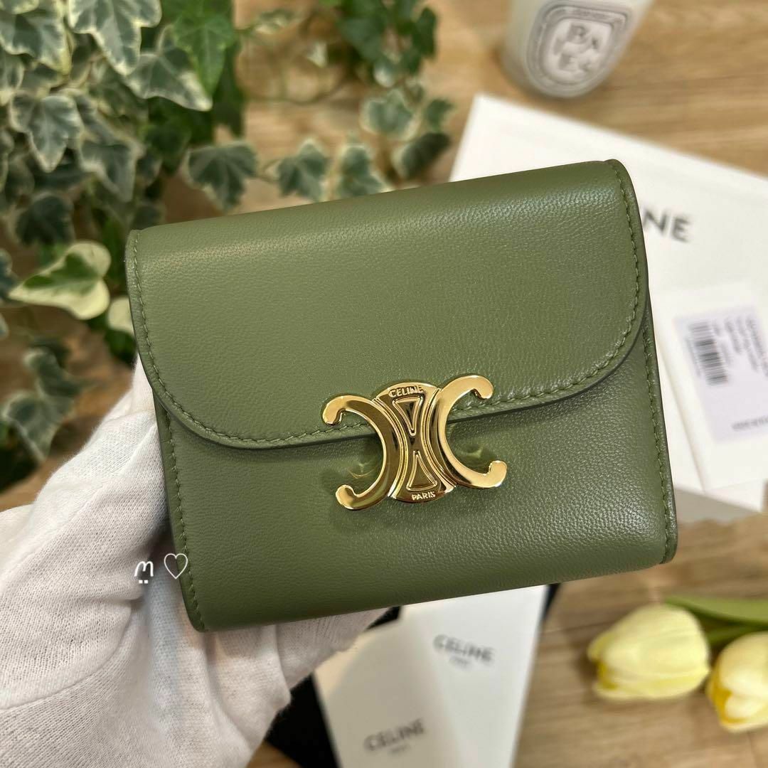 CELINE セリーヌ スモールトリオンフウォレット 三つ折り財布 グリーン