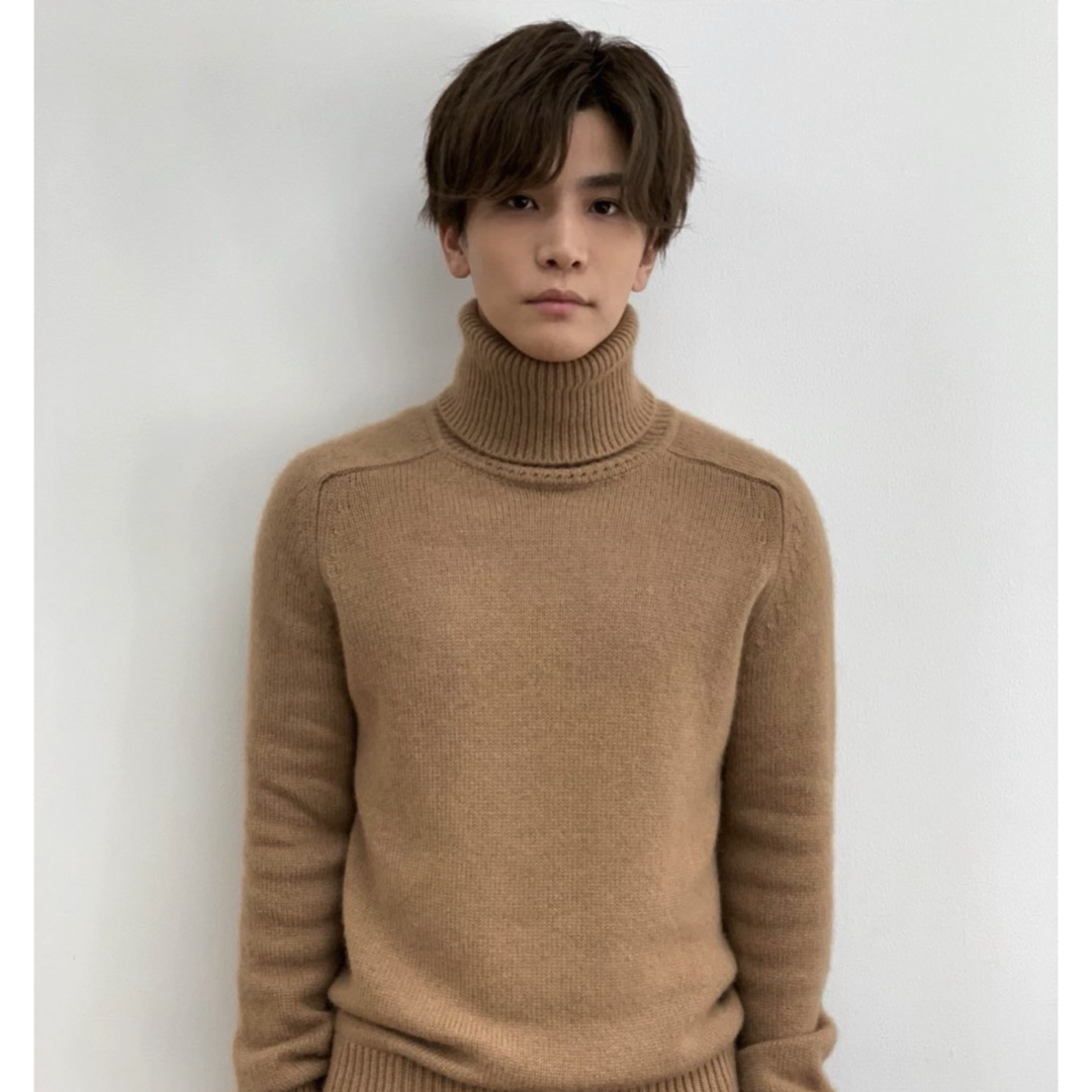 Saint Laurent サンローラン ニット セーター タートルネック Saint Laurent サンローラン ニット セーター タートルネック