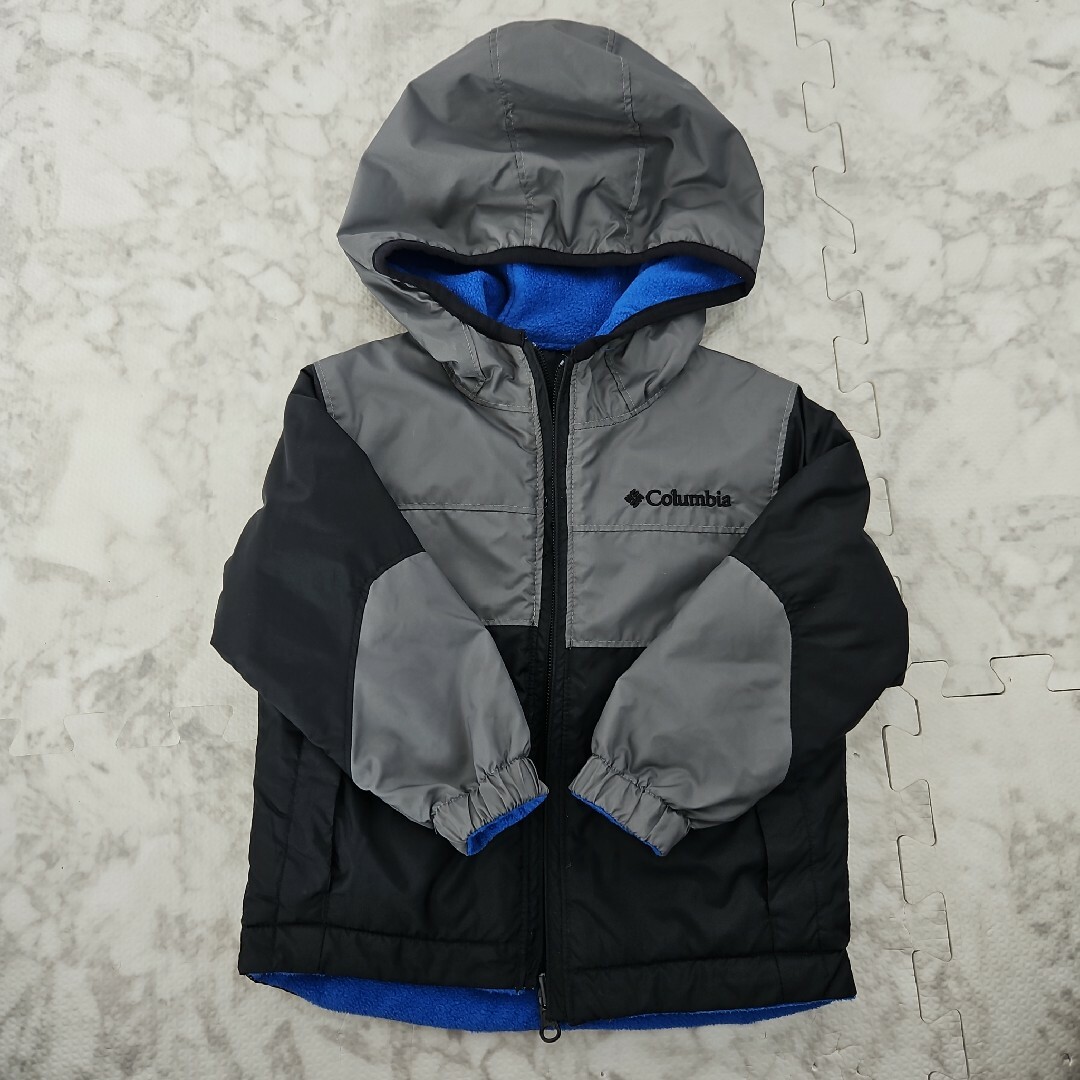 Columbia(コロンビア)のColumbia　リバーシブルジャケット3T キッズ/ベビー/マタニティのキッズ服男の子用(90cm~)(ジャケット/上着)の商品写真