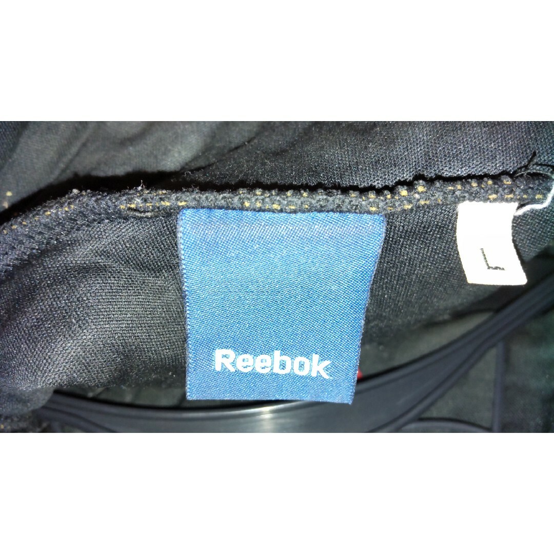 Reebok(リーボック)のReebok(アディダスジャパン) メンズのジャケット/アウター(ダウンジャケット)の商品写真