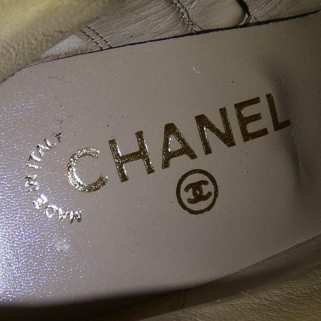 CHANEL(シャネル)のシャネル CHANEL ブーツ レディースの靴/シューズ(ブーツ)の商品写真