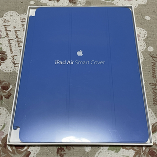 アップル(Apple)の新品 Apple純正 iPad 9.7インチ スマートカバー 第6世代(iPadケース)