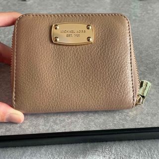 マイケルコース(Michael Kors)のマイケルコース　ラウンドチャック　財布(財布)