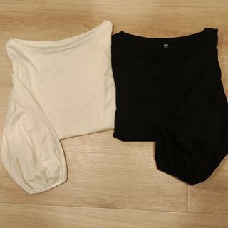 ユニクロ(UNIQLO)のバルーンスリーブカットソー二枚セット(カットソー(長袖/七分))